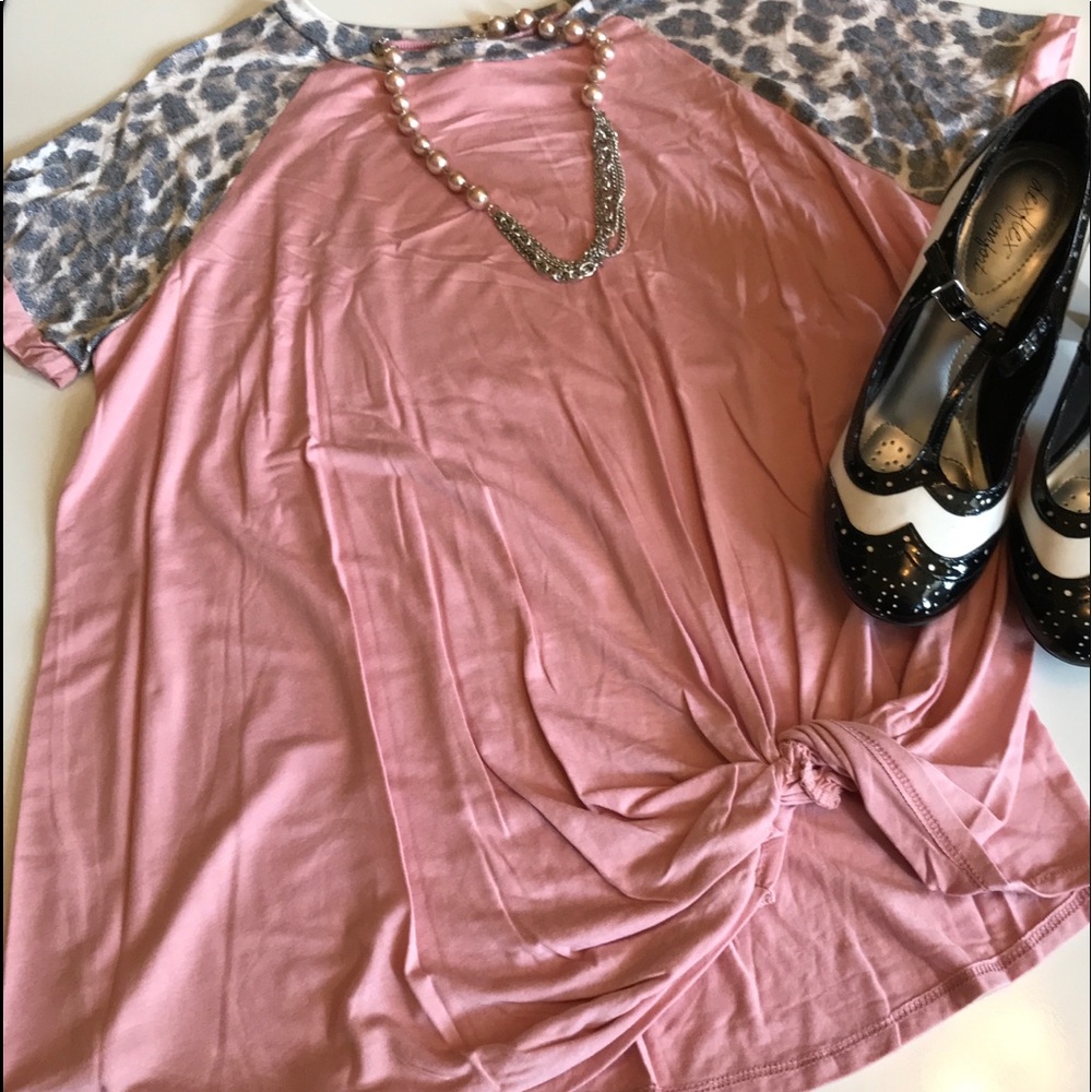 Knotted hem top by Sweet Sugar and Sunshine9